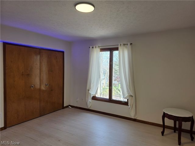 5009 Lansdowne Drive, Solon, OH 44139