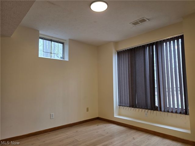 5009 Lansdowne Drive, Solon, OH 44139