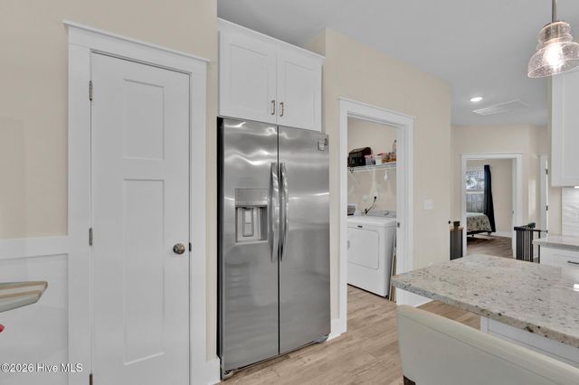 125 NE 15th Street, Oak Island, NC 28465