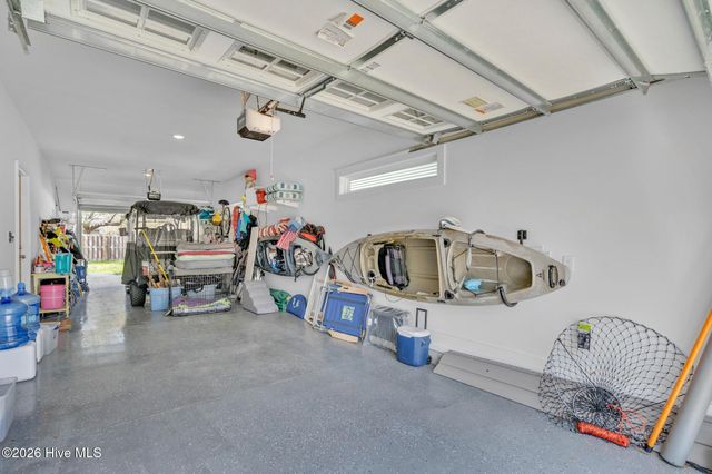 125 NE 15th Street, Oak Island, NC 28465