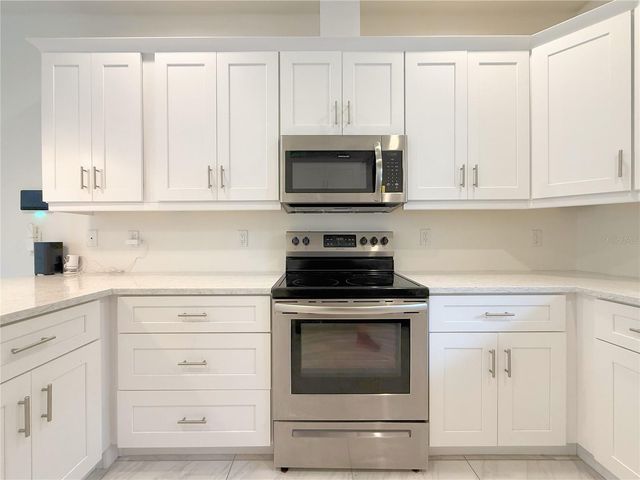 6690 54TH AVENUE N, St Petersburg, FL 33709