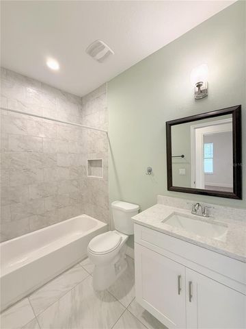 6690 54TH AVENUE N, St Petersburg, FL 33709