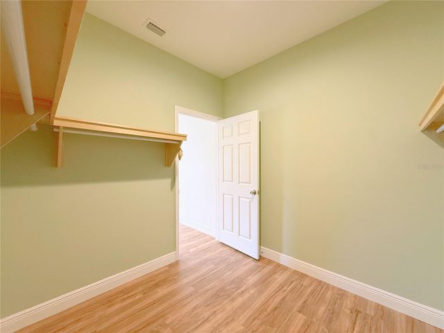 6690 54TH AVENUE N, St Petersburg, FL 33709