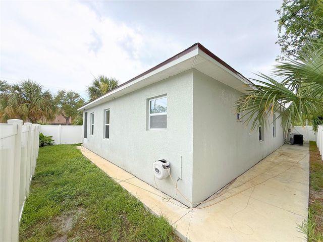 6690 54TH AVENUE N, St Petersburg, FL 33709