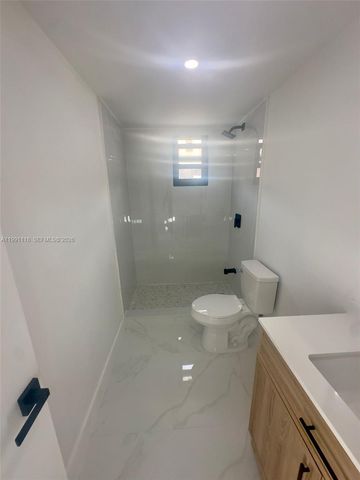 2110 NW 43rd St, Miami, FL 33142