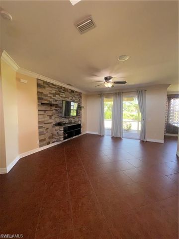 2427 Ashbury CIR, Cape Coral, FL 33991