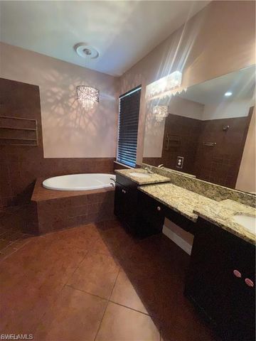 2427 Ashbury CIR, Cape Coral, FL 33991