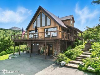 9321 Honey Bear Lane, Anchorage, AK 99516