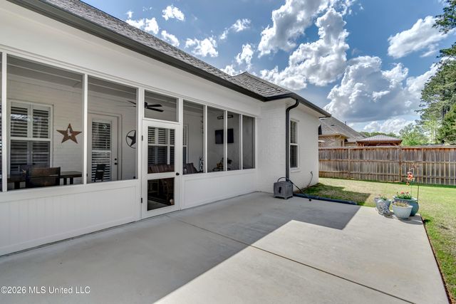 457 Crossvine Place, Madison, MS 39110