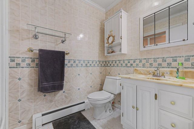 7128 Lazy Lane, Harsens Island, MI 48028
