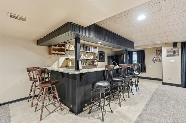 1704 NW Weatherstone Drive, Blue Springs, MO 64015