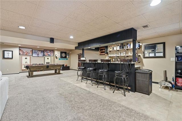 1704 NW Weatherstone Drive, Blue Springs, MO 64015