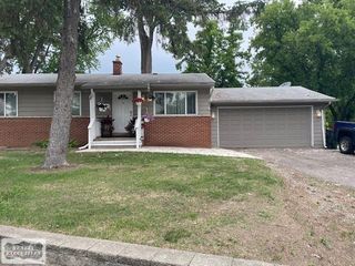 2661 W Utica Road, Utica, MI 48317