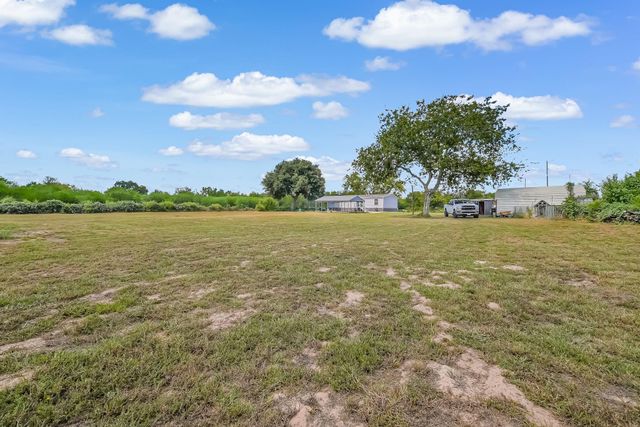 15420 Fm 1458 Road, Sealy, TX 77474