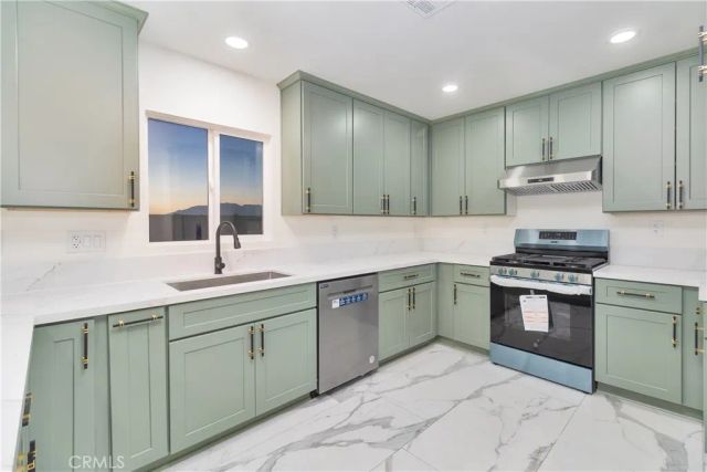 7804 Peacock, Highland, CA 92346