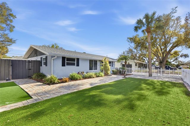 545 BLUEBELL ROAD, Venice, FL 34293