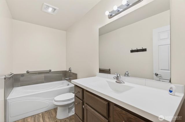 2926 37th Avenue, Longview, WA 98632