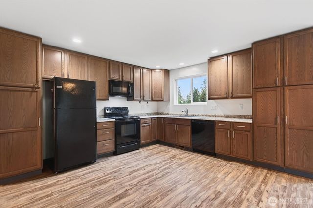 2926 37th Avenue, Longview, WA 98632