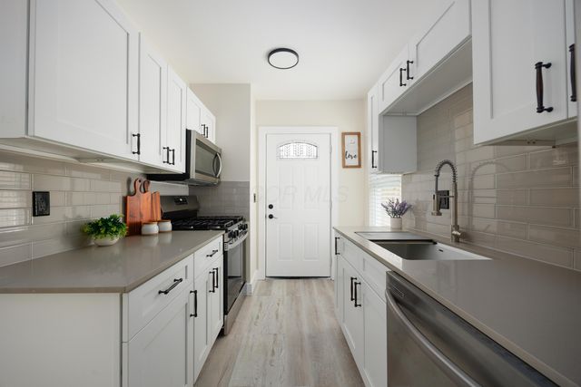 704 Hanford Street, Columbus, OH 43206