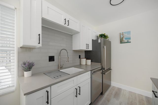 704 Hanford Street, Columbus, OH 43206