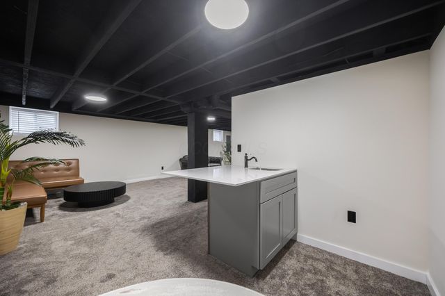 704 Hanford Street, Columbus, OH 43206