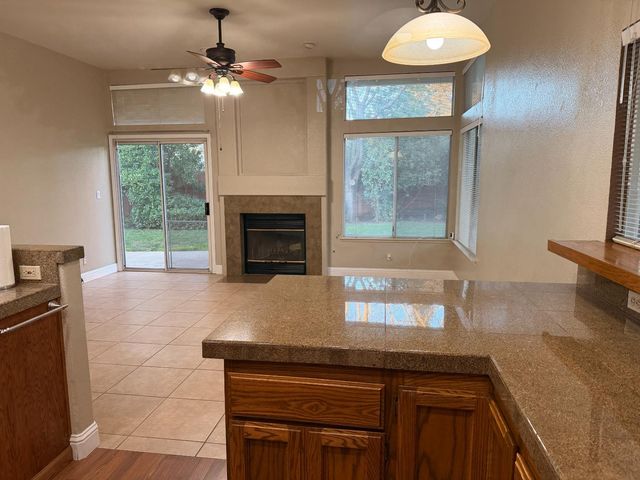 4115 Copper Hill Ct, Antelope, CA 95843