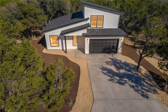 4 Huisache LN, Wimberley, TX 78676