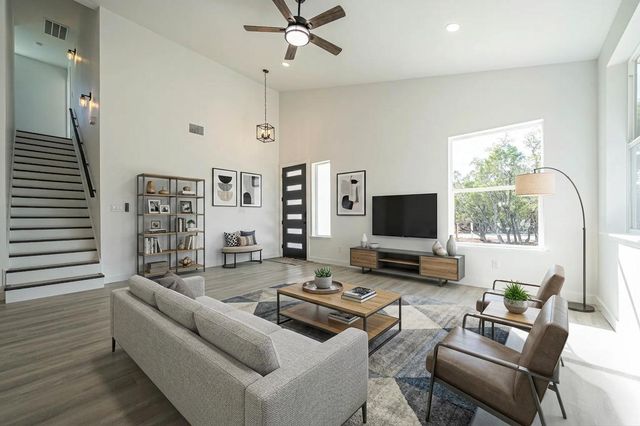 4 Huisache LN, Wimberley, TX 78676