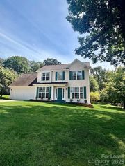 937 Barbee Farm Drive, Monroe, NC 28110