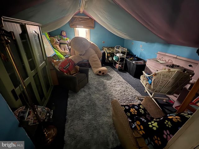 40 WOODLANE DR, Blackwood, NJ 08012