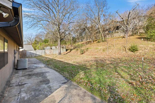 13 Eugenia Street, Morrilton, AR 72110