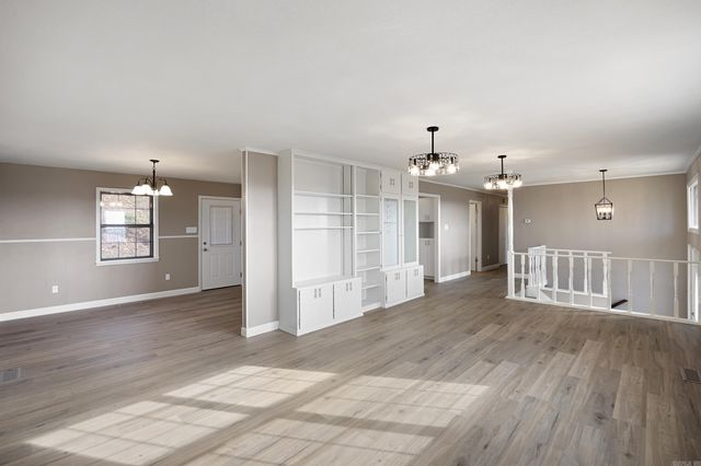 13 Eugenia Street, Morrilton, AR 72110