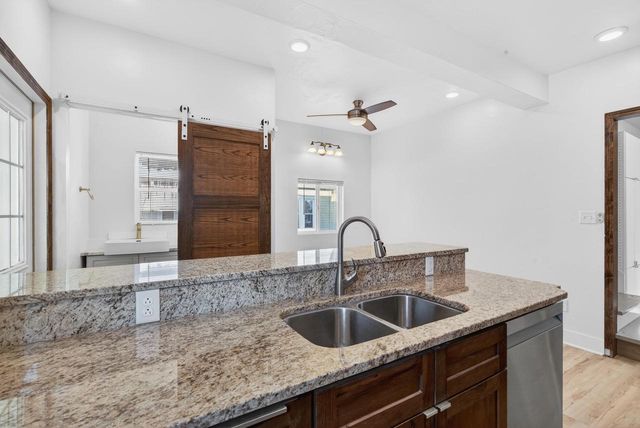 394 S PARK AVENUE, Fond Du Lac, WI 54935