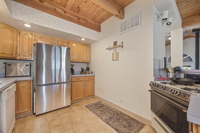 5271 Caprine Rd, Greenwood, CA 95635