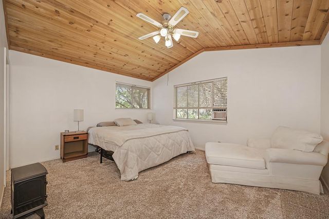 5271 Caprine Rd, Greenwood, CA 95635