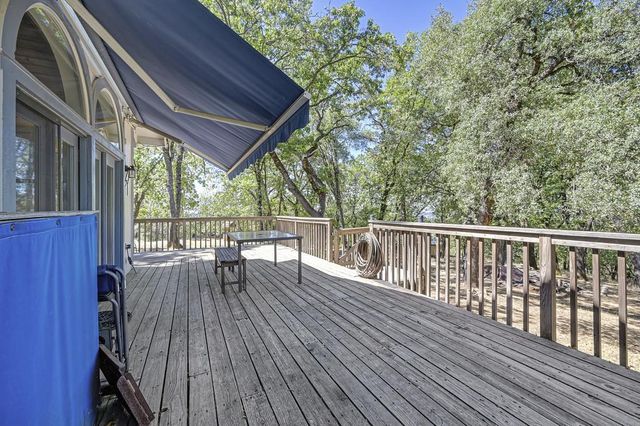 5271 Caprine Rd, Greenwood, CA 95635