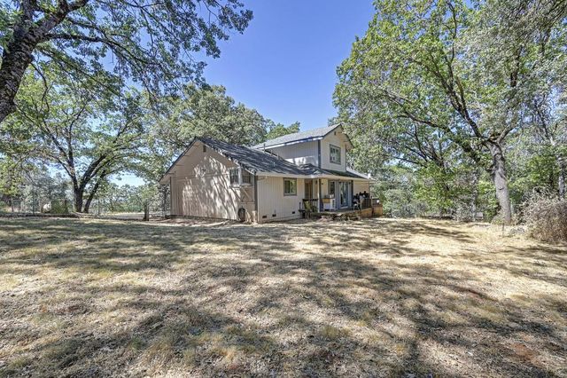 5271 Caprine Rd, Greenwood, CA 95635