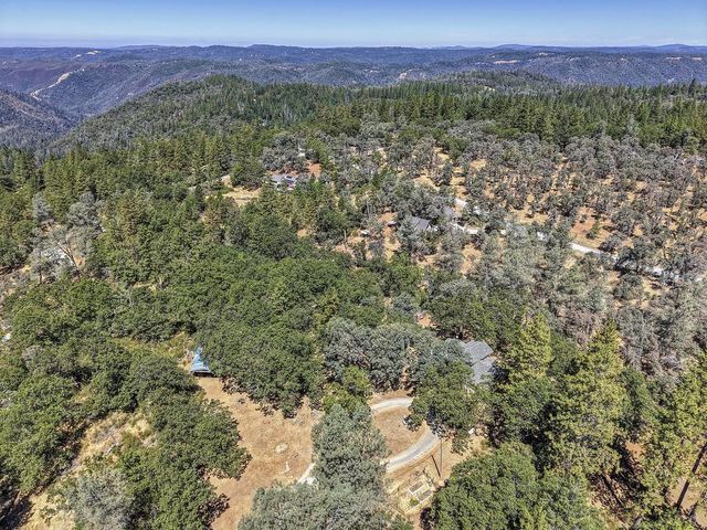 5271 Caprine Rd, Greenwood, CA 95635