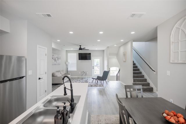 2519 Washington Street 205, Waller, TX 77484