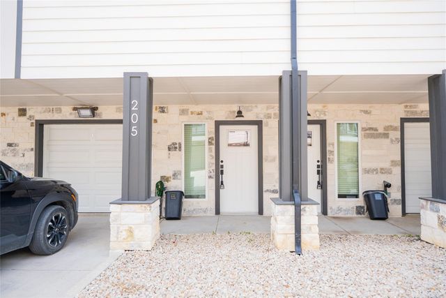 2519 Washington Street 205, Waller, TX 77484