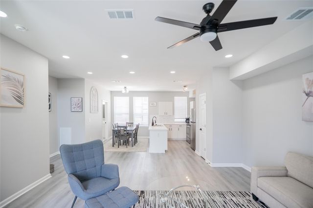 2519 Washington Street 205, Waller, TX 77484