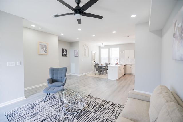 2519 Washington Street 205, Waller, TX 77484