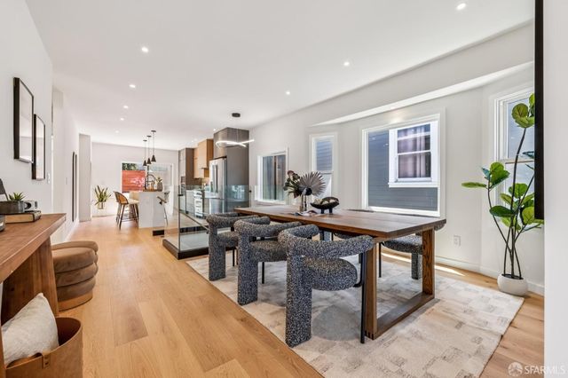 323 Chicago Way, San Francisco, CA 94112