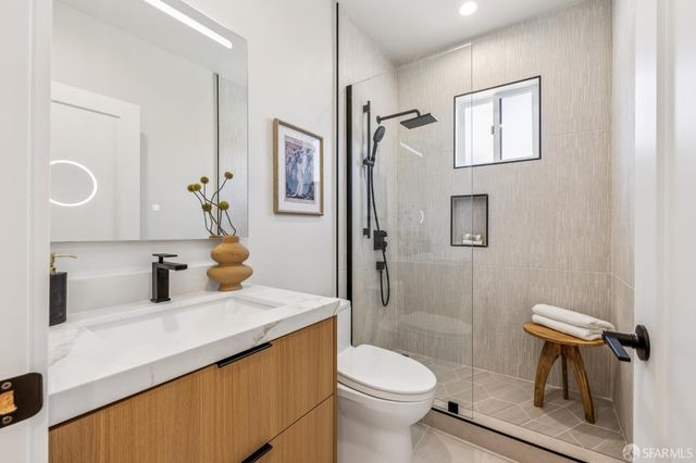 323 Chicago Way, San Francisco, CA 94112
