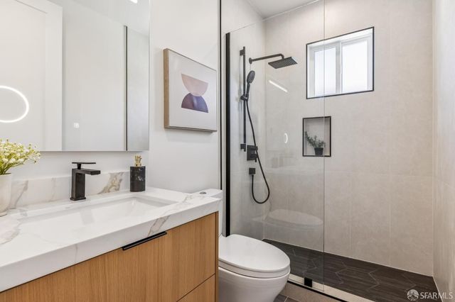 323 Chicago Way, San Francisco, CA 94112