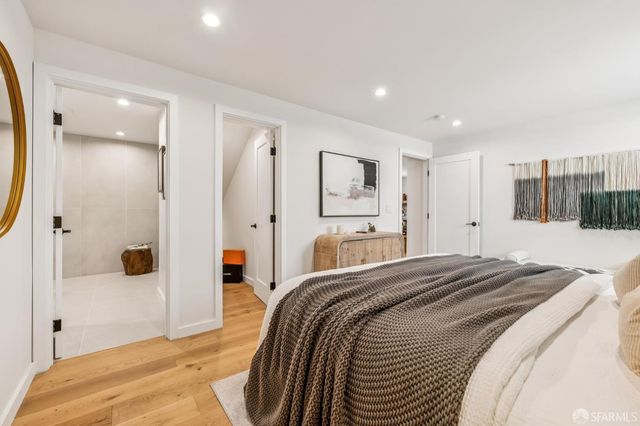 323 Chicago Way, San Francisco, CA 94112