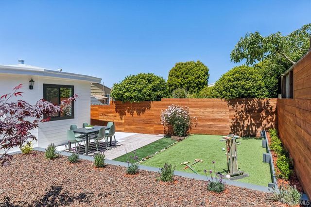 323 Chicago Way, San Francisco, CA 94112