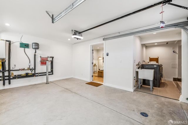 323 Chicago Way, San Francisco, CA 94112
