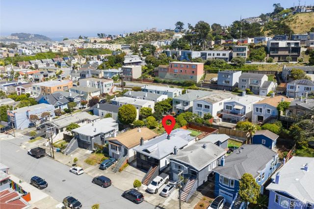 323 Chicago Way, San Francisco, CA 94112