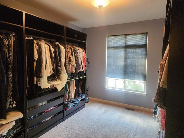 21766 Ambassador Drive, Macomb, MI 48044